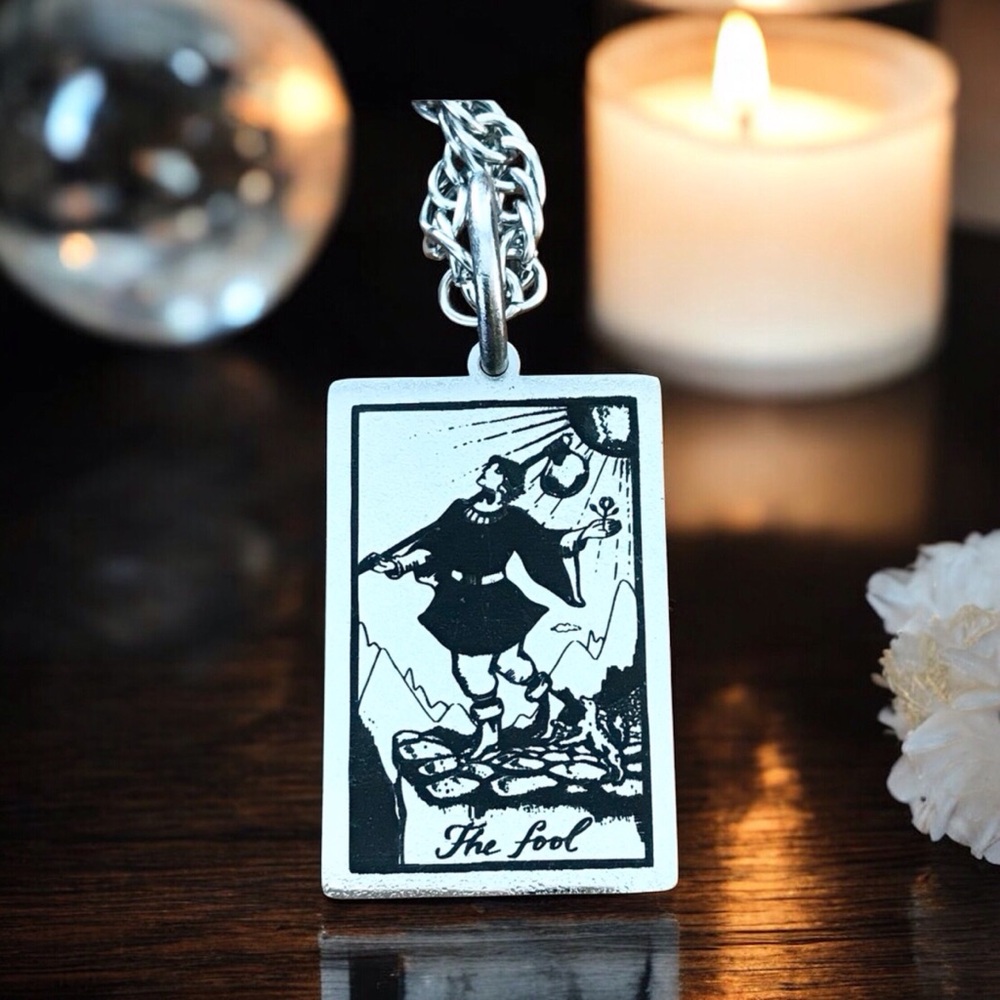 🆕 The Fool Three Ring Tarot Card Pendant Necklace Stainless Steel
